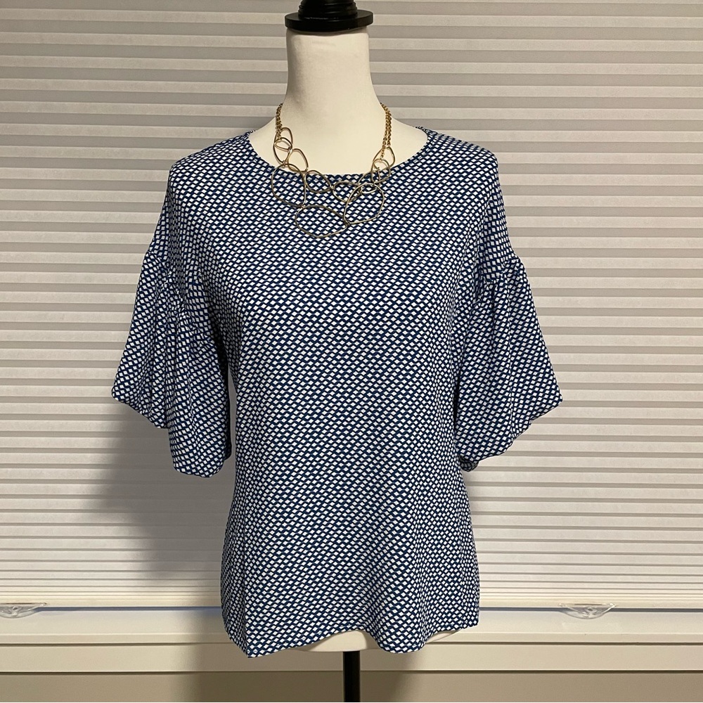 Vince Camuto printed bubble sleeve top